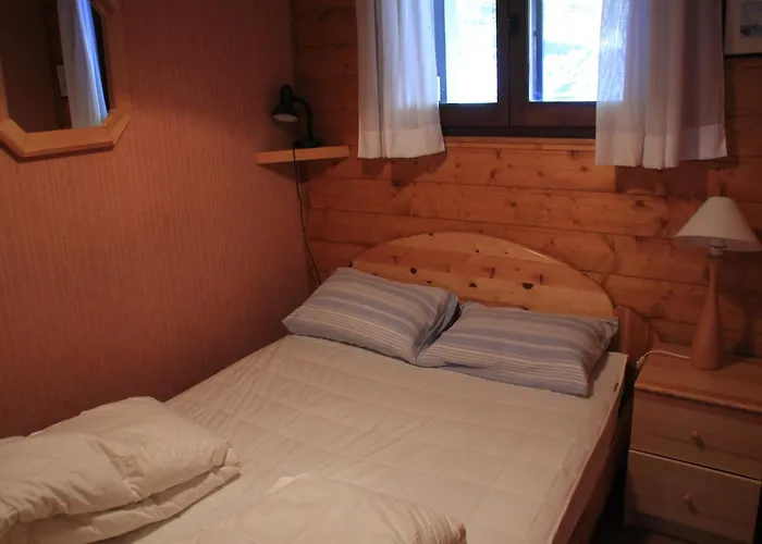With Balcony For 6 People Châtel